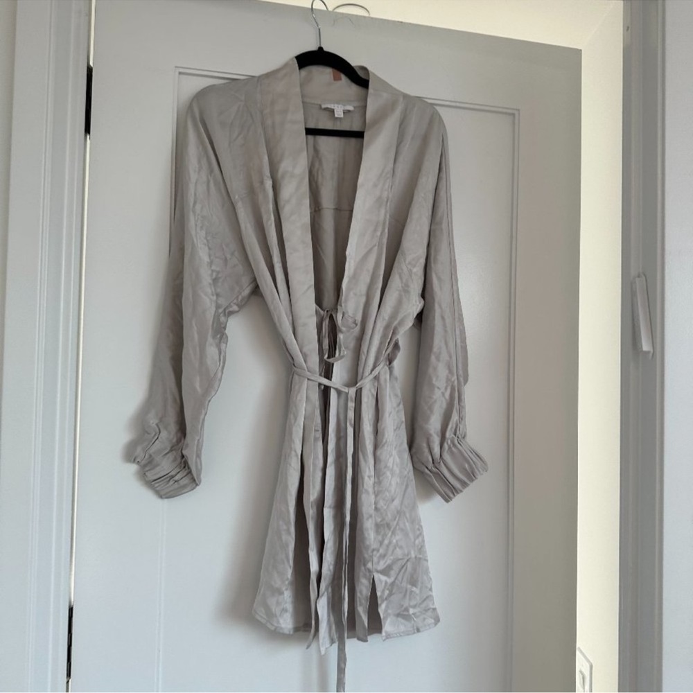 Lunya Silk Robe - Picture 4 of 4